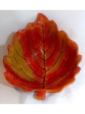 Vintage Ceramic Bowl Maple Leaf Shaped Serving Bowl Autumn Harvest Fall Large
